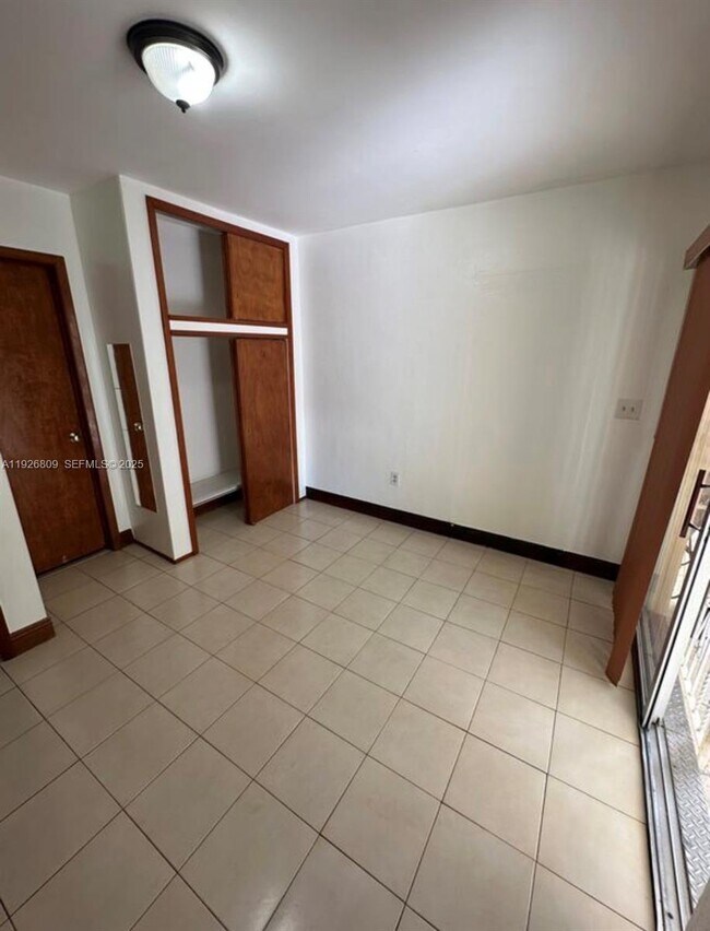 Building Photo - 3894 NW 5th St