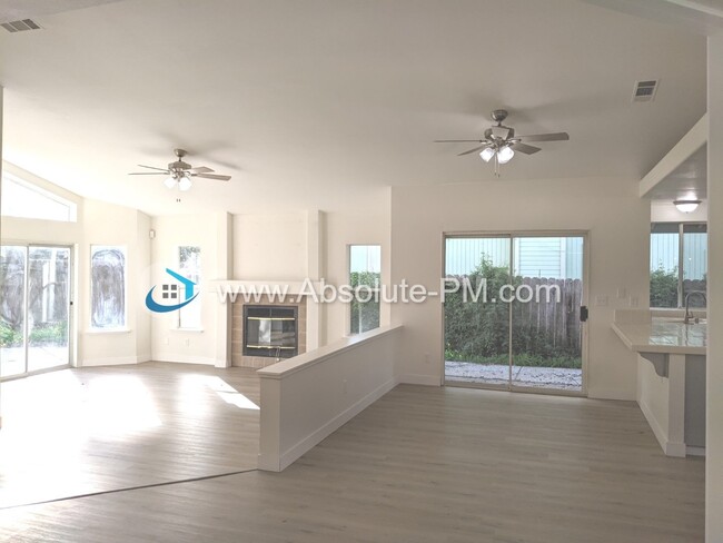 Foto del edificio - Amazing 3 Bed 2 Bath Home in the Highly De...