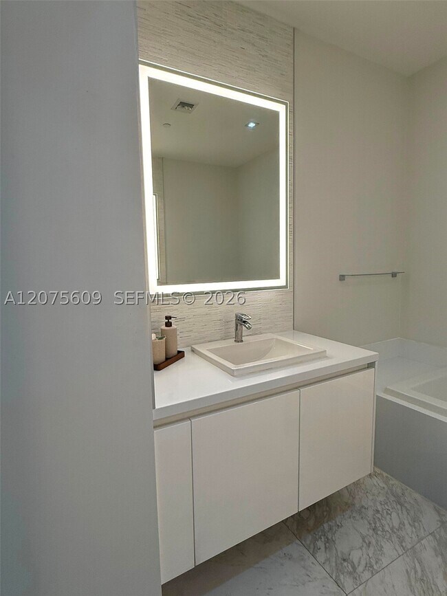 Foto del edificio - 701 N Fort Lauderdale Beach Blvd