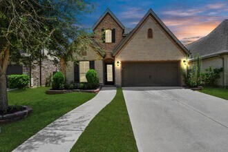 Building Photo - 6022 Daggerwing Wy