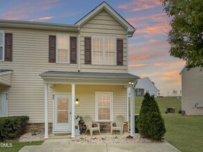 Building Photo - 620 Woodson Dr
