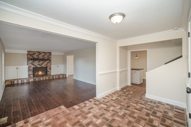 Foto del edificio - 132 Oak Trail