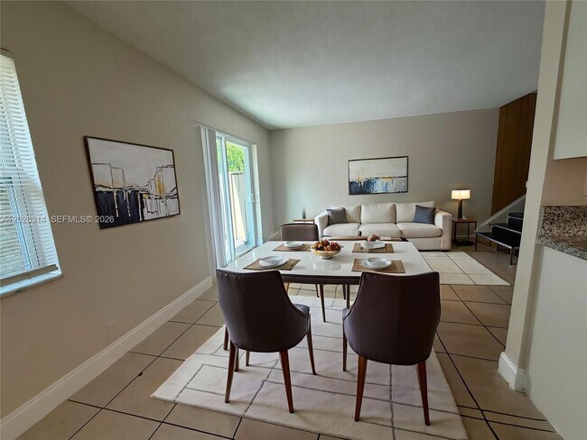 Foto del edificio - 2216 NW 59th Wy