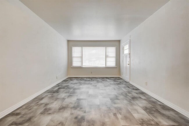 Foto del edificio - 1742 Carlisle Rd