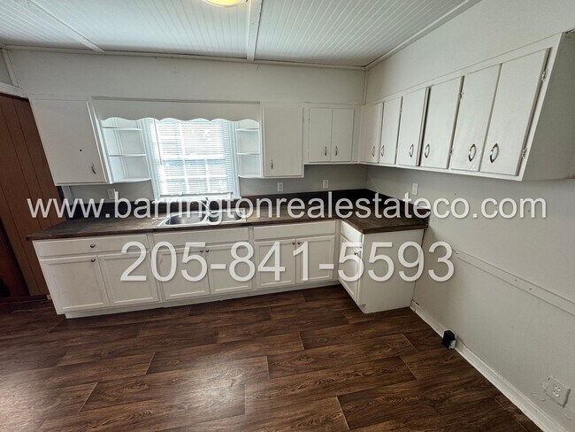 Building Photo - 4301 Greenwood St