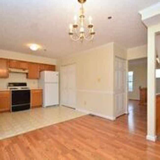 Foto del edificio - 123 Hunter Ct