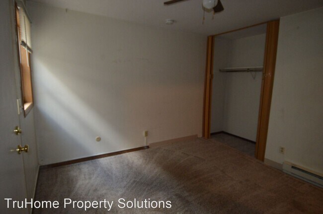 Foto del edificio - 2002 8th Ave NW