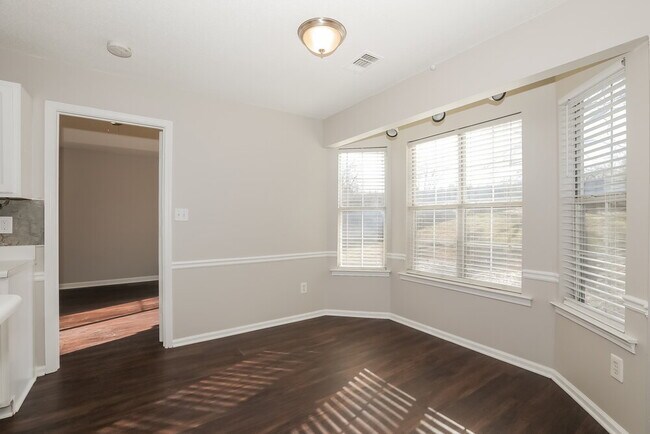 Foto del edificio - 231 Carson's Cove