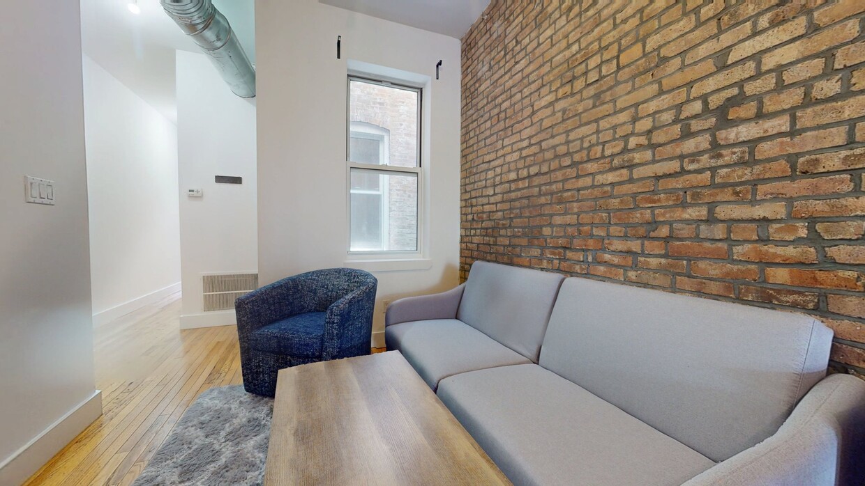 Photo - Private bedroom in 3 bed/1 bath Home