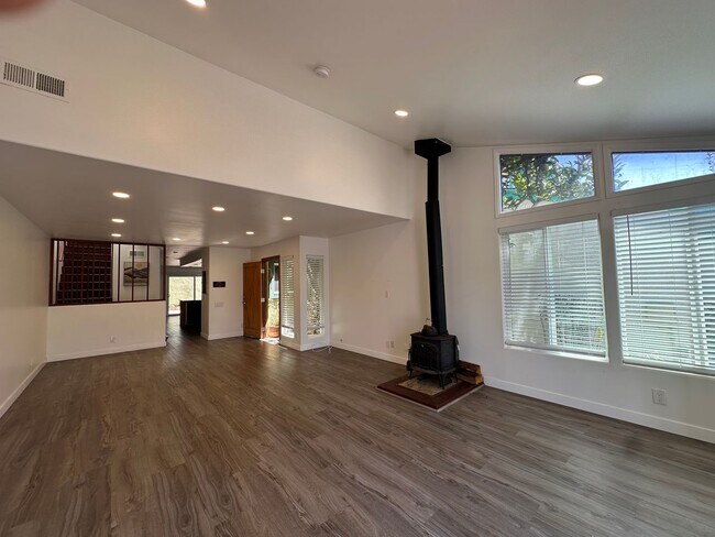 Foto del edificio - Huntington Beach Home