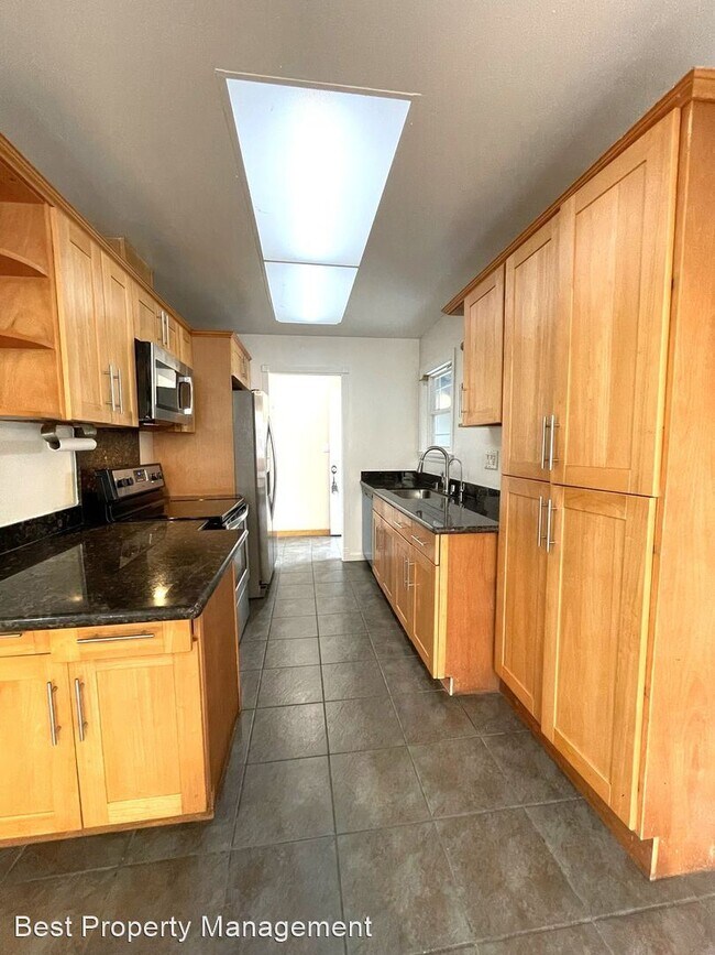 Foto del edificio - 3 br, 2 bath House - 32505 Sheila Way