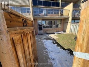 Building Photo - 15 Nicklaus Dr