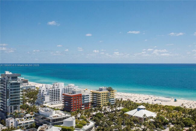 Foto del edificio - 300 S Pointe Dr