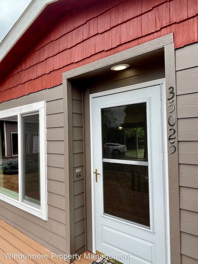 Foto del edificio - 3 br, 2.5 bath House - 35025 Little Boston...