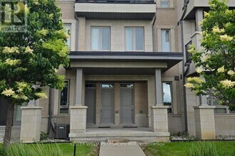Building Photo - 9601-9601 Jane St