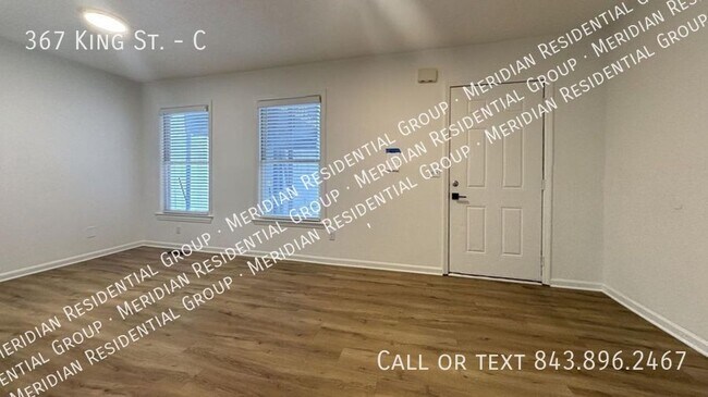 Photo - 367 King St Apartment