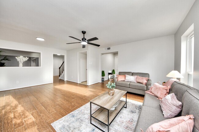 Foto del edificio - 18209 Vinland Dr