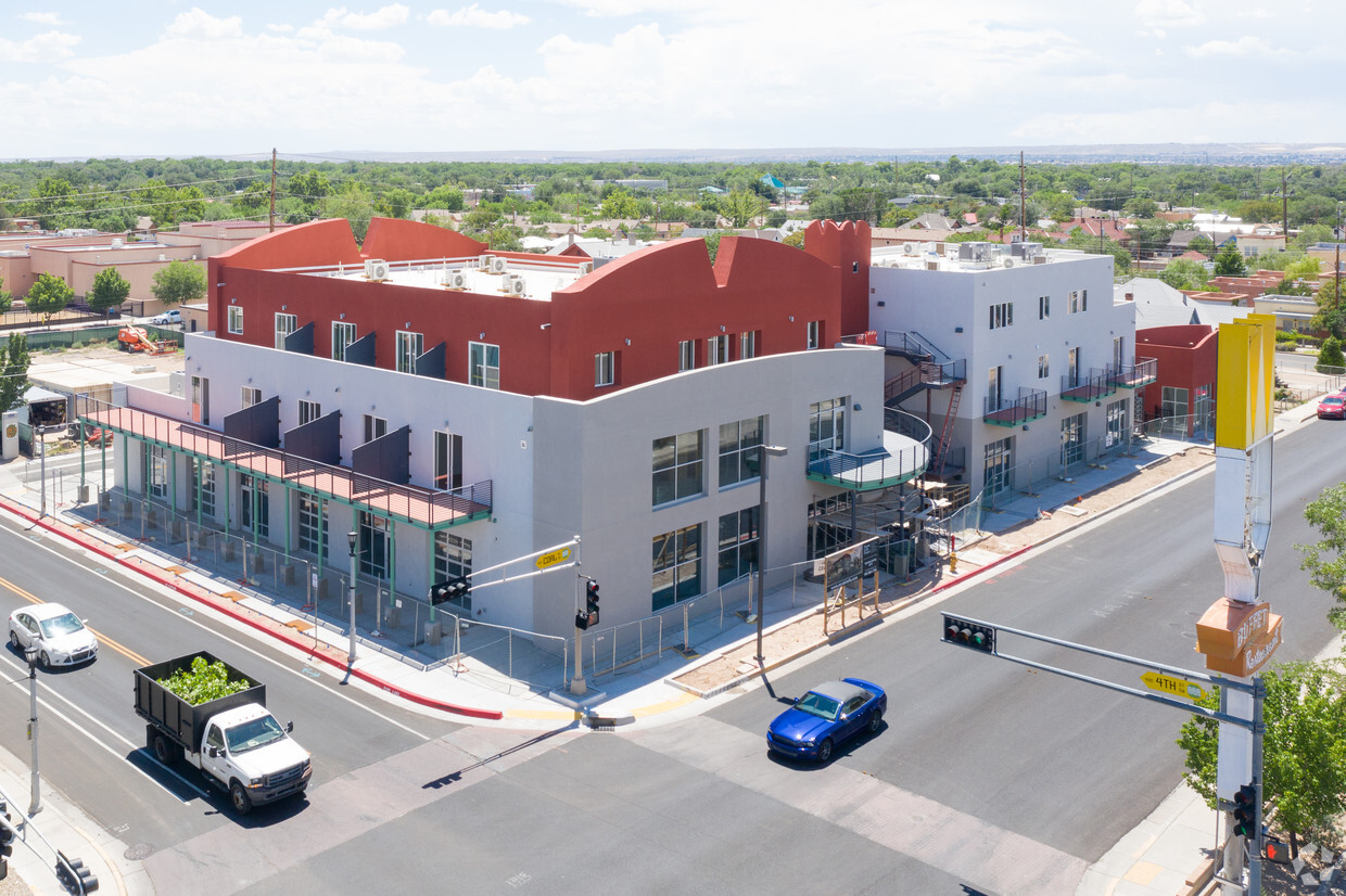 Zócalo Apartments, 507 4th St Albuquerque, NM, 87102 - Zocalo Lofts