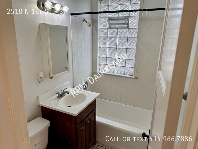 Foto del edificio - 2518 N 1st St
