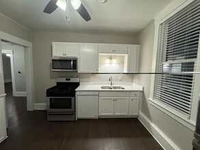 Building Photo - 105 Public Sq