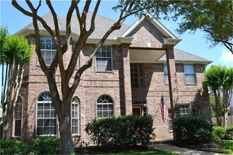 Building Photo - 1723 Rustic Oak Ln