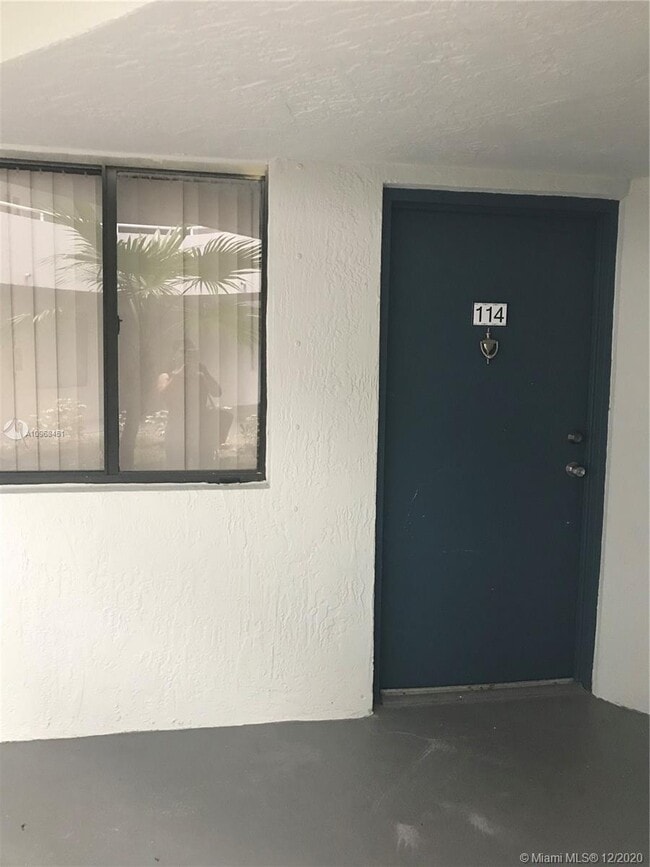 Building Photo - 8205 SW 152nd Ave