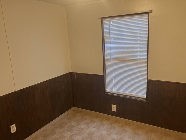 Building Photo - 5223 Statler Ave