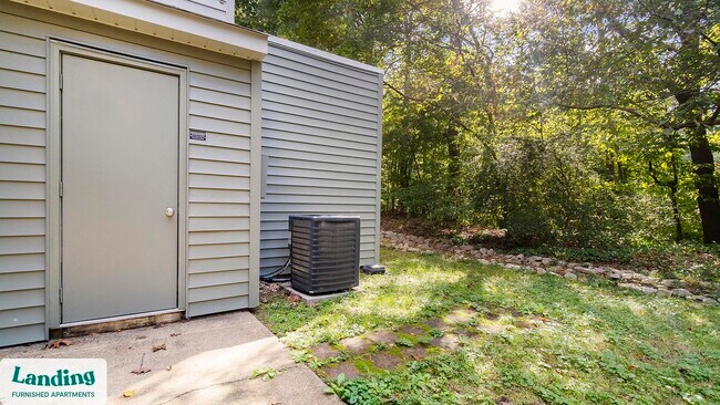 Building Photo - 4301 Mill Village Rd