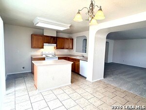 Building Photo - 6122 Pelican Coral