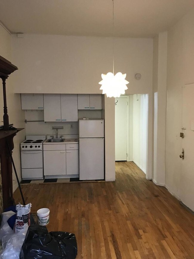 Building Photo - 63 West 69th Street