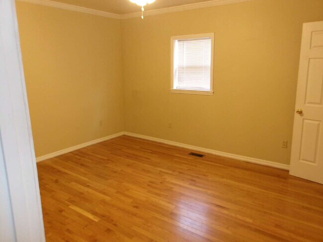 Foto del edificio - Charming & Updated Home Ready for Move-In