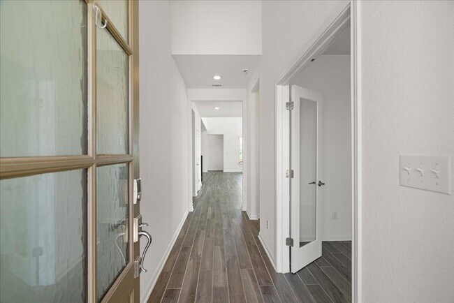 Foto del edificio - 6516 Rounded Pebble Ln