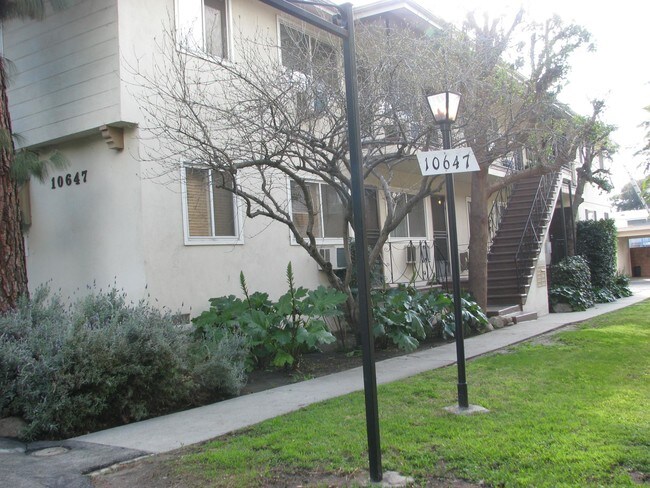 Building Photo - 10647 Sherman Grove Ave