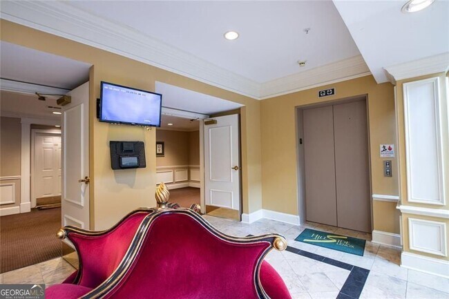 Foto del edificio - 3275 Lenox Rd NE