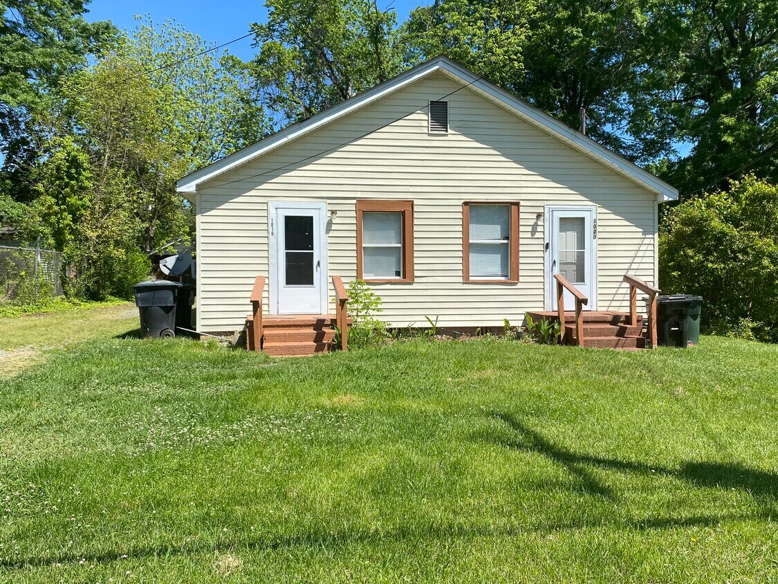 Foto principal - 1018 Grace Ave