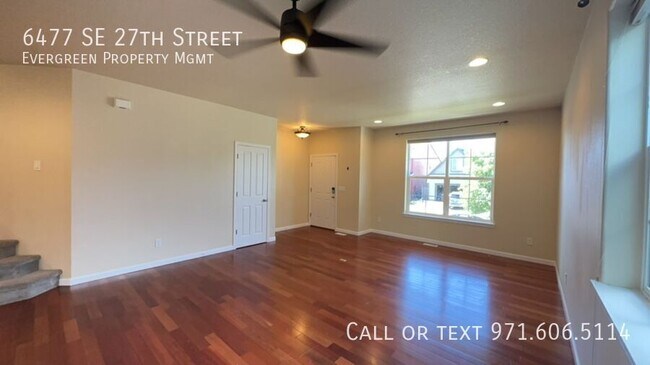 Foto del edificio - 6477 SE 27th St