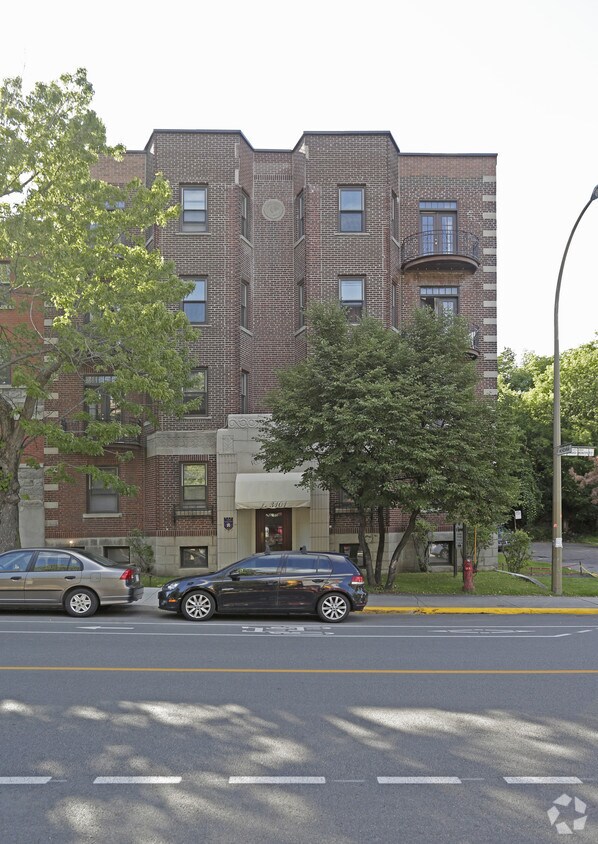 Photo du bâtiment - 3101 Édouard-Montpetit