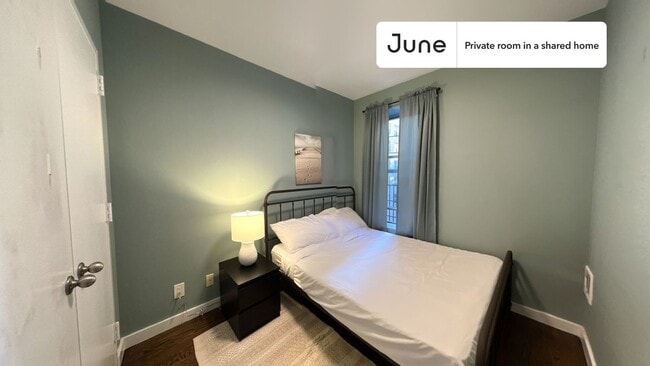 Private bedroom in 3 bed/1 bath Home - Private bedroom in 3 bed/1 bath Home