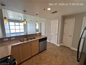 Building Photo - 150 S Las Vegas Blvd