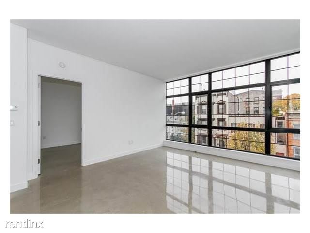 Primary Photo - 23 Bleecker St