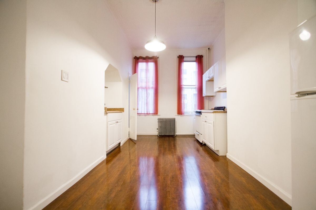 293 Wyckoff Ave, Brooklyn, NY 11237 293 Wyckoff Ave Brooklyn, NY