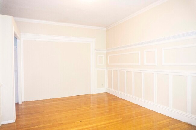 Foto del edificio - 48 Strathmore Rd