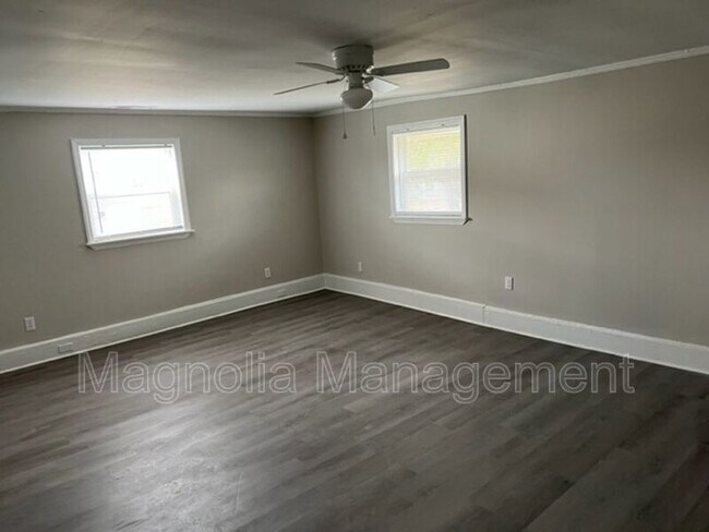 Foto del edificio - 214 Walnut St