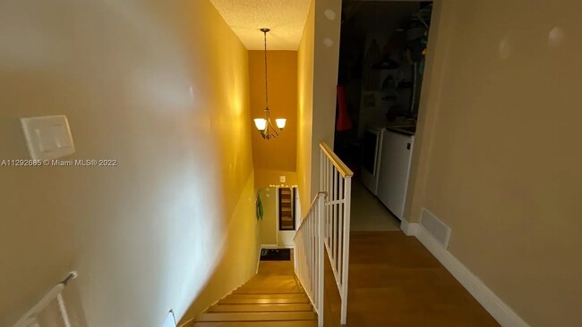 upstairs - 9365 Fontainebleau Blvd