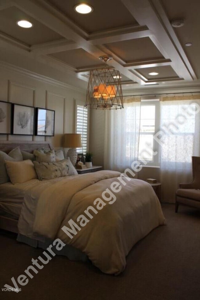 Foto del edificio - 371 Calistoga Rd
