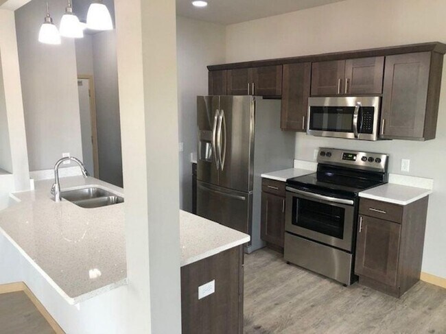 Electrodomésticos de acero inoxidable - 6056 Driscoll Dr