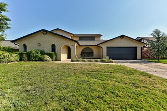 Building Photo - 8229 NW 115th St