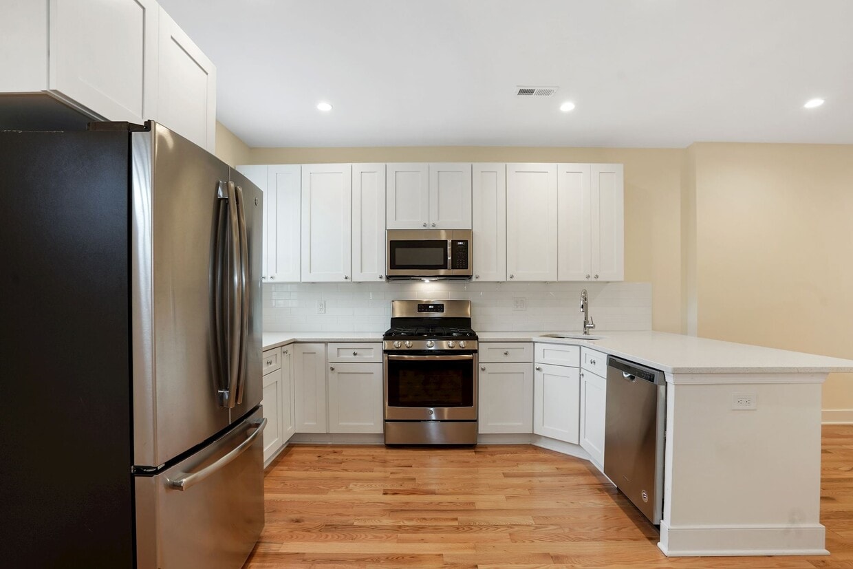 Building Photo - 26 Florida Ave NE