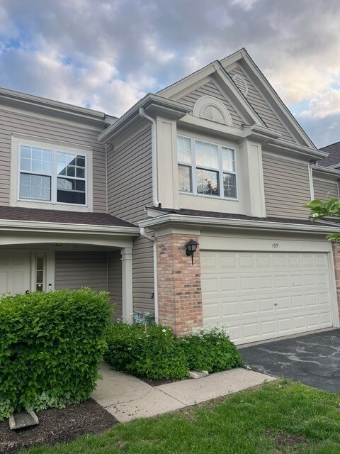 Foto principal - 109 Holmes Way