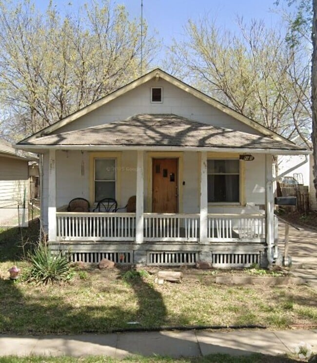 1940 S 15th St